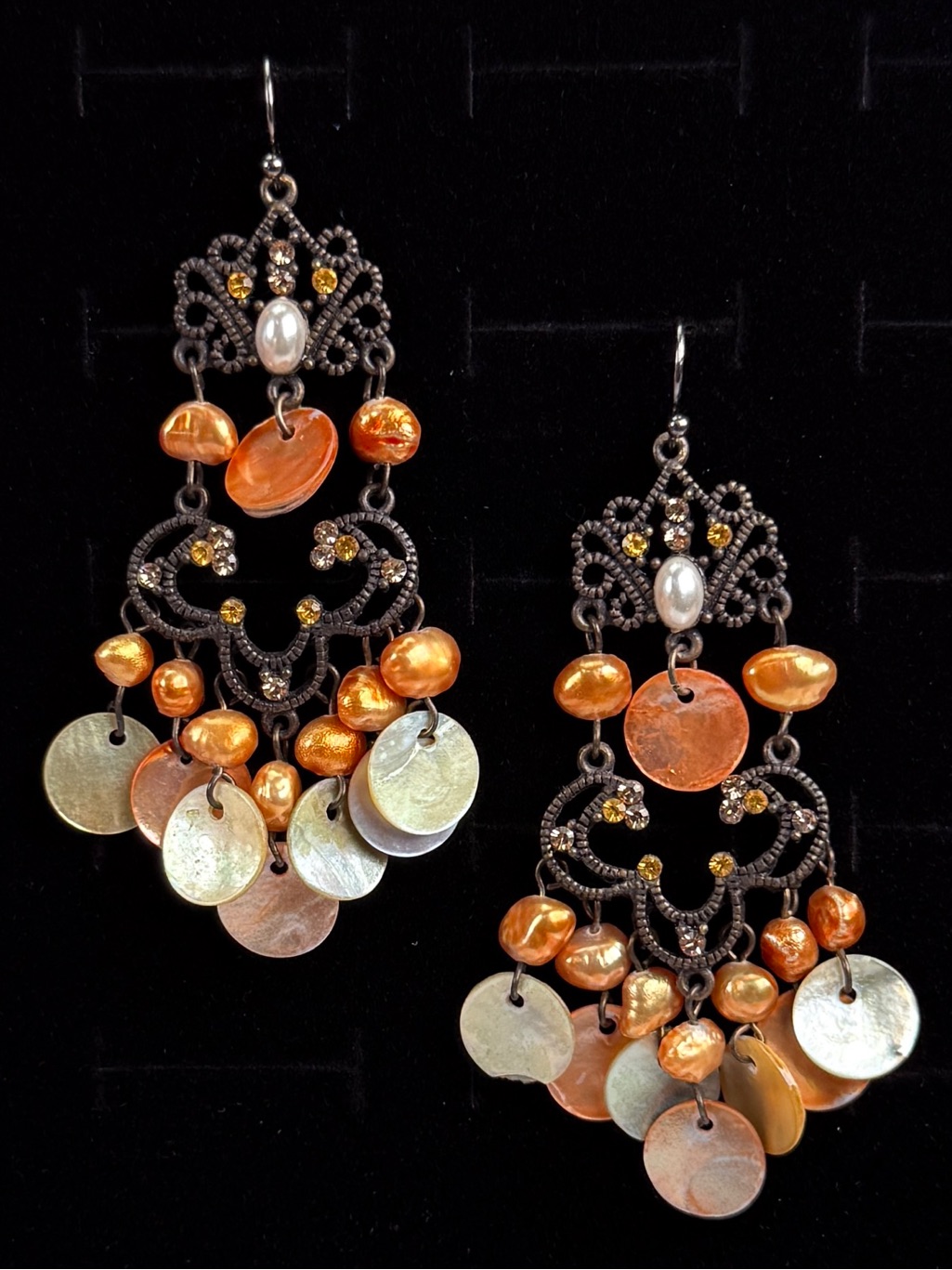 Gorgeous Bohemian Chic Orange Shell Brown Chandelier Pierced Earrings